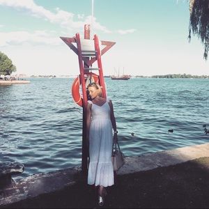 Meet your Posher, Alla